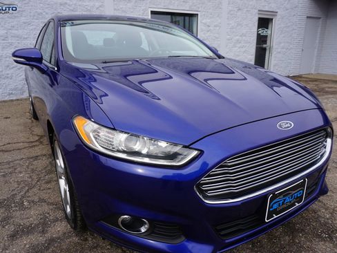 Used 2013 Ford Fusion SE image 7