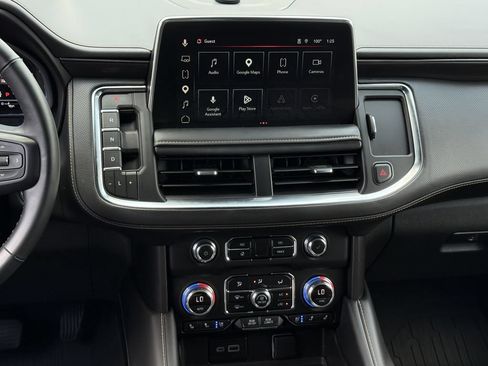 Used 2023 GMC Yukon XL AT4 w/ AT4 Premium Package AWD/4WD image 18