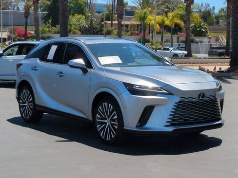 Used 2025 Lexus RX 350 w/ Convenience Package AWD/4WD image 3