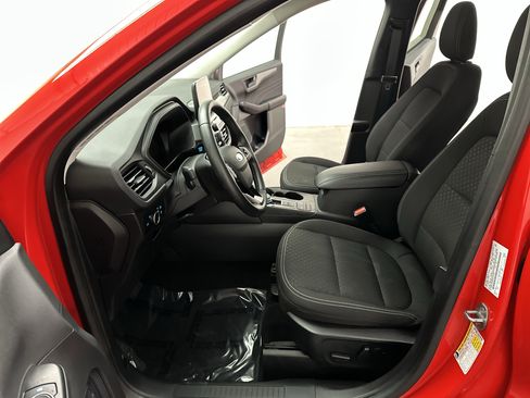 Used 2024 Ford Escape Active image 18