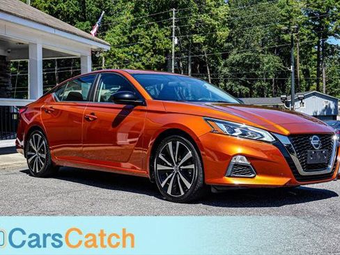 Used 2019 Nissan Altima 2.5 SR FWD image 9