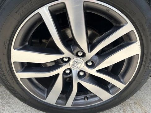 Used 2016 Honda Pilot Touring image 8
