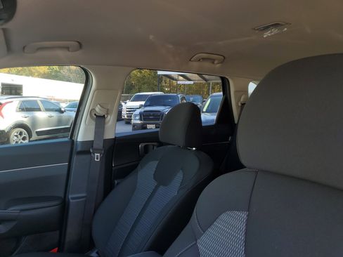 New 2026 Kia Sorento LX image 16