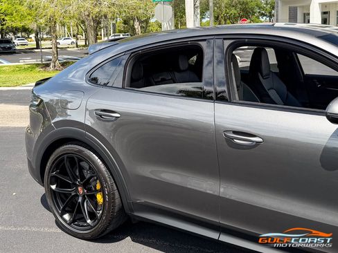Used 2026 Porsche Cayenne GTS image 70