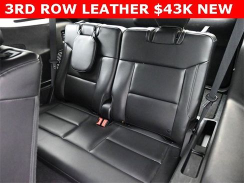 Used 2024 Ford Explorer XLT w/ Equipment Group 202A image 17