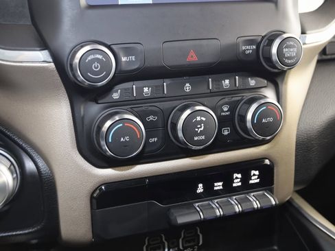 Used 2022 RAM 1500 Laramie image 27