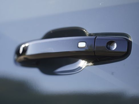 Used 2025 Chevrolet Silverado 1500 LT Trail Boss w/ Convenience Package II image 44