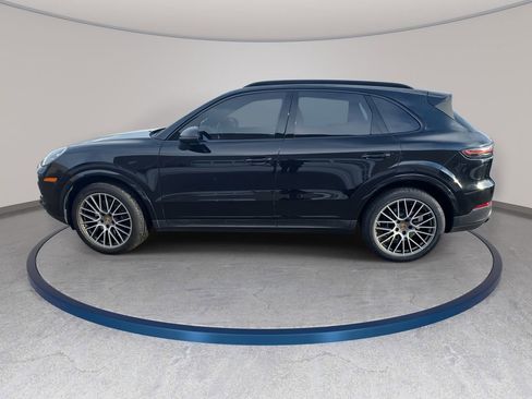 Used 2023 Porsche Cayenne Platinum Edition AWD/4WD image 9