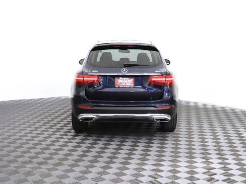 Used 2019 Mercedes-Benz GLC 300 4MATIC image 7