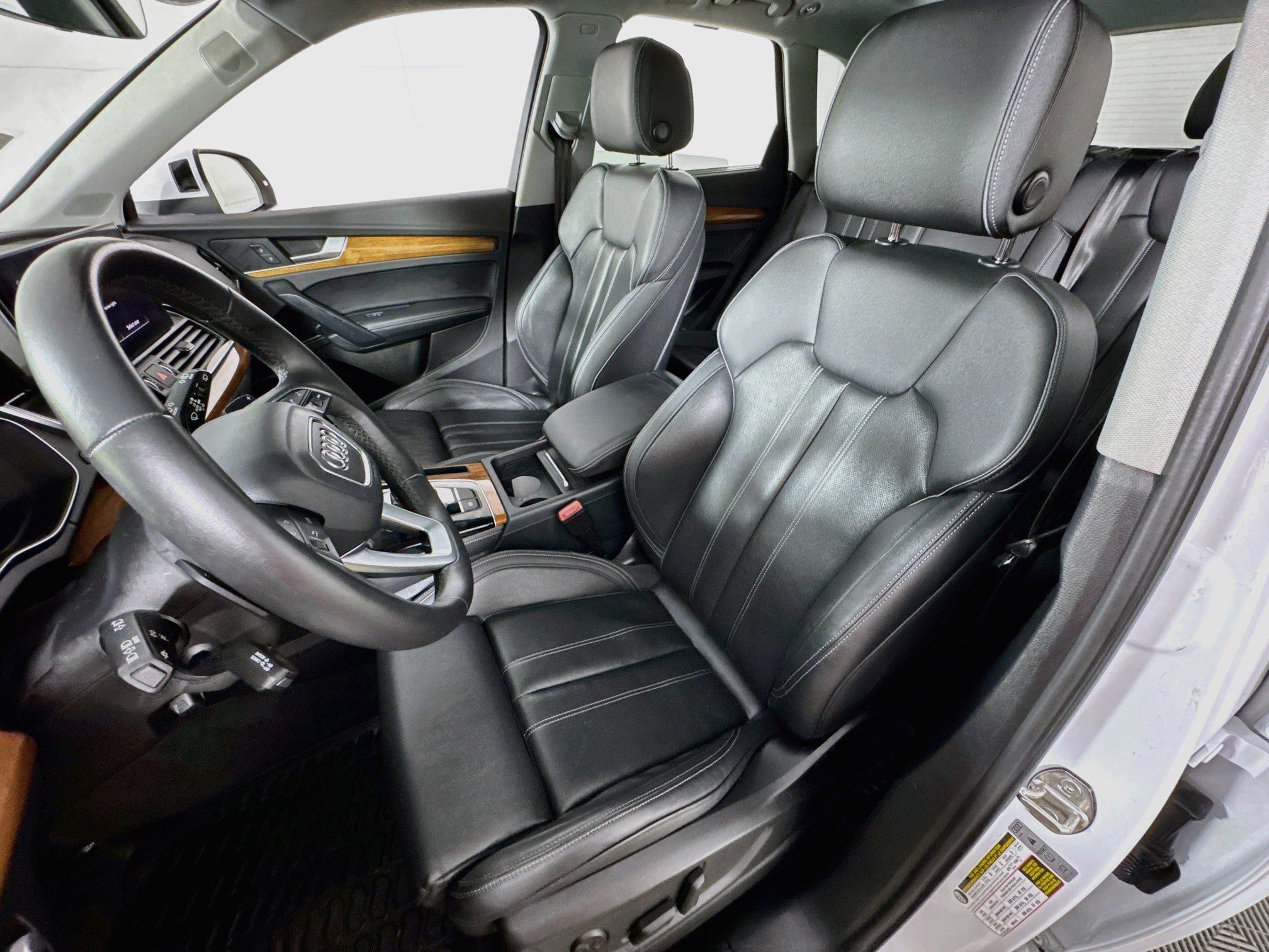 Used 2023 Audi Q5 2.0T Prestige w/ Prestige Package AWD/4WD image 15
