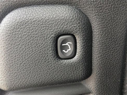 Used 2022 Dodge Durango GT image 13