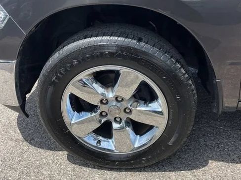 Used 2019 RAM 1500 Big Horn AWD/4WD image 13
