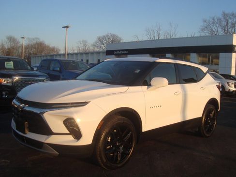 Used 2023 Chevrolet Blazer LT w/ Convenience Package image 1