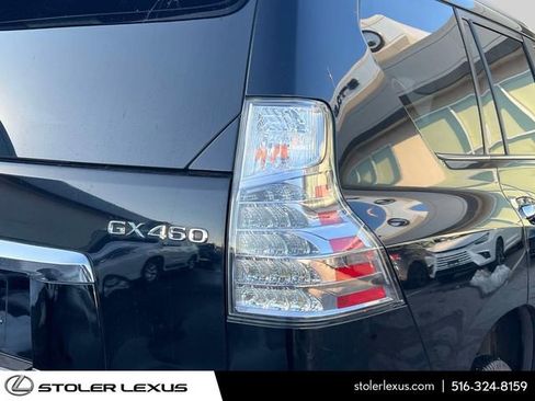 Used 2017 Lexus GX 460 image 8