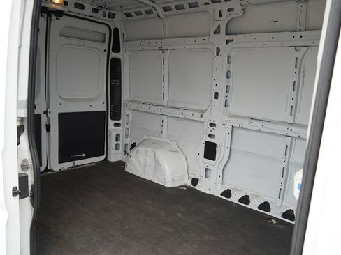 Used 2018 RAM ProMaster 2500 FWD image 23