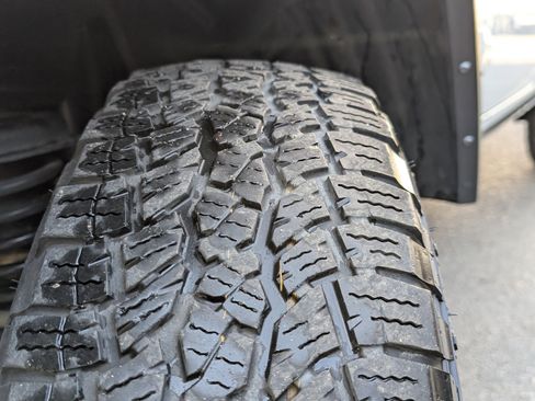 Used 2024 Jeep Wrangler Sport S image 32