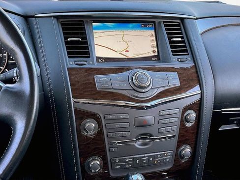 Used 2020 Nissan Armada SL image 9