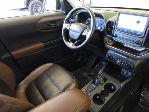 Certified 2024 Ford Bronco Sport Badlands w/ Premium Package AWD/4WD image 23