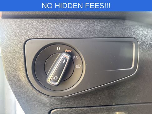 Used 2023 Volkswagen Tiguan SE FWD image 28