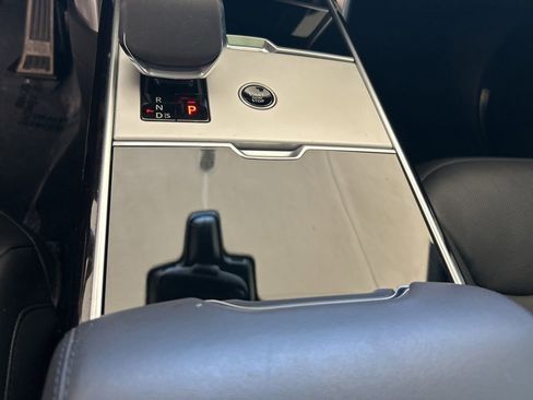 Used 2024 Land Rover Range Rover SE AWD/4WD image 64