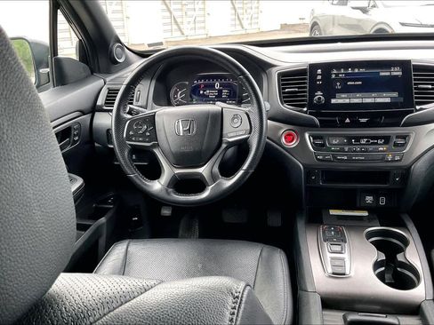 Used 2023 Honda Passport EX-L image 8