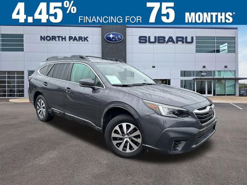Used 2020 Subaru Outback Premium image 1