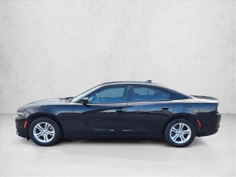 Used 2023 Dodge Charger SXT RWD image 8