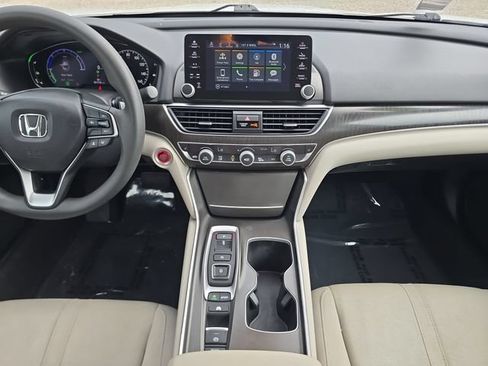 Used 2021 Honda Accord EX image 11
