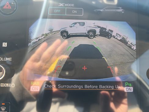 Used 2021 Subaru Outback Limited image 19