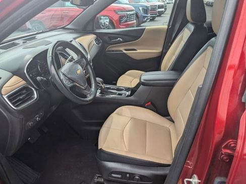 Used 2023 Chevrolet Equinox Premier AWD/4WD image 15