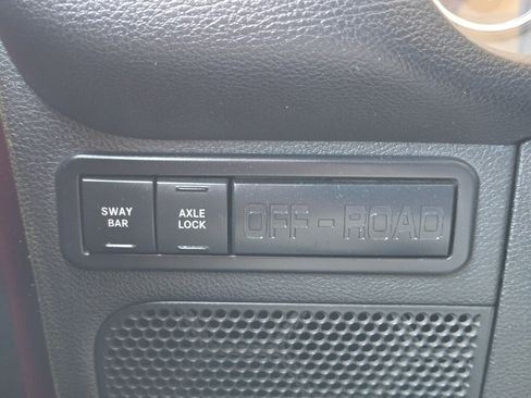 Used 2012 Jeep Wrangler Rubicon w/ PWR Convenience Group AWD/4WD image 15
