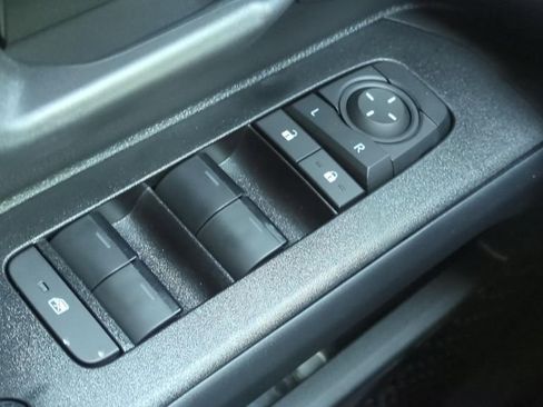 New 2025 Toyota 4Runner TRD Off-Road Premium AWD/4WD image 20