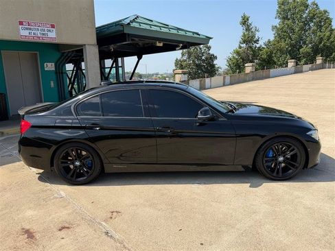 Used 2017 BMW 340i Sedan RWD image 8