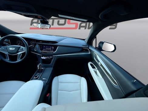 Used 2022 Cadillac XT5 Sportv w/ Technology Package AWD/4WD image 24
