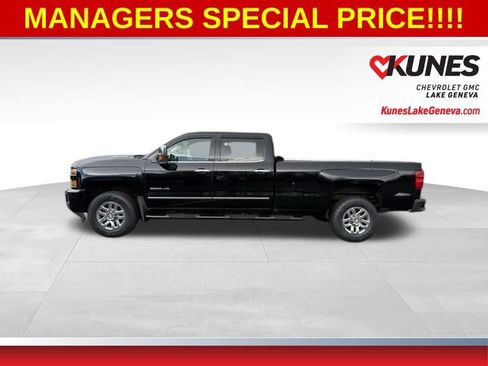Used 2017 Chevrolet Silverado 3500 LTZ w/ Duramax Plus Package AWD/4WD image 11