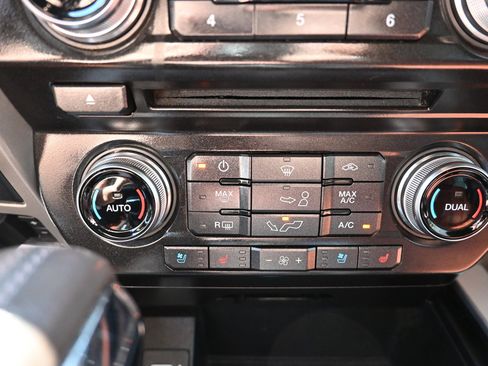 Used 2018 Ford F150 King Ranch w/ Equipment Group 601A Luxury AWD/4WD image 10