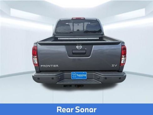 Used 2020 Nissan Frontier SV RWD image 11