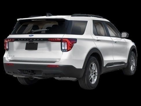 New 2026 Ford Explorer Active image 2