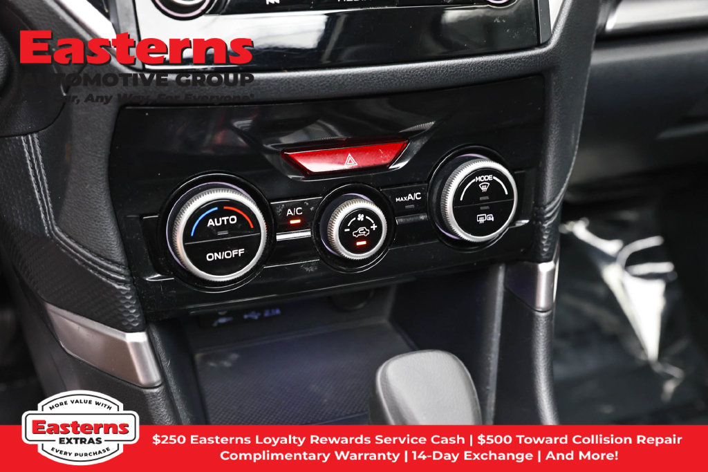 Used 2022 Subaru Forester Premium AWD/4WD image 23