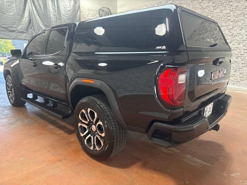 Used 2023 GMC Canyon AT4 w/ AT4 Premium Package AWD/4WD image 5