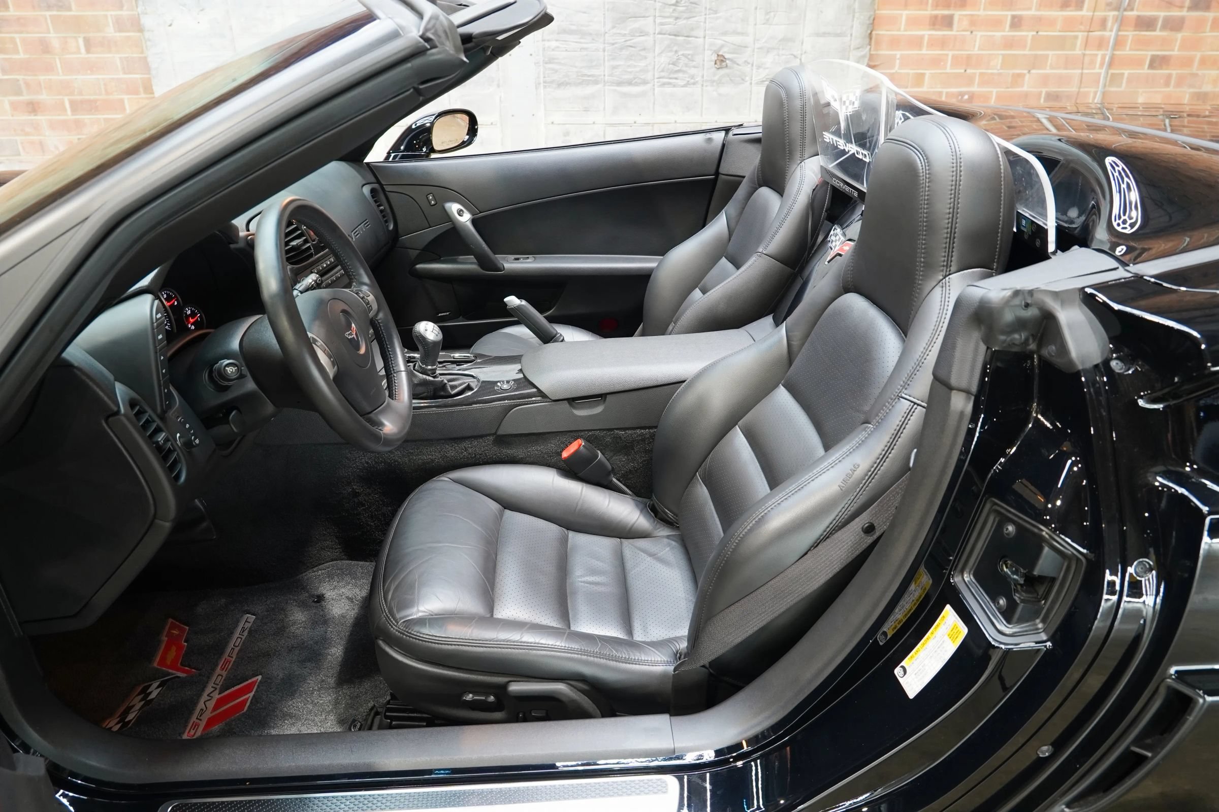 Used 2011 Chevrolet Corvette Grand Sport w/ Preferred Equipment Group RWD image 43