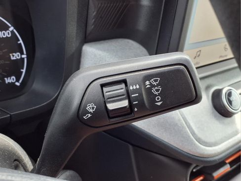 Used 2022 Ford Maverick XLT FWD image 18