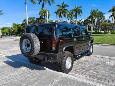 Used 2003 HUMMER H2 w/ Preferred Equipment Group AWD/4WD image 7