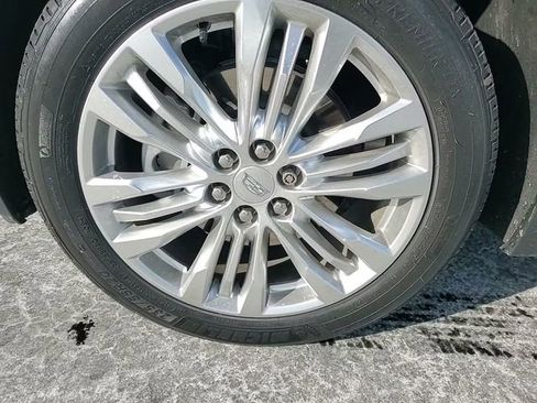 Used 2017 Cadillac XT5 Premium Luxury w/ LPO, Wheel Lock Package image 8