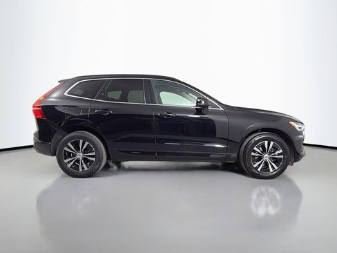 Certified 2023 Volvo XC60 B5 Core image 5