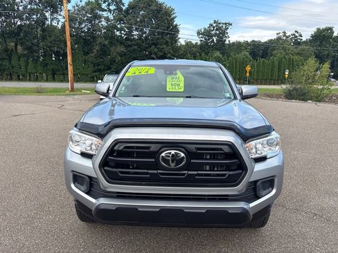 Used 2019 Toyota Tacoma SR w/ SR Convenience Package AWD/4WD image 9
