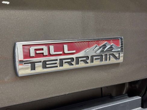Used 2015 GMC Sierra 1500 SLT AWD/4WD image 5