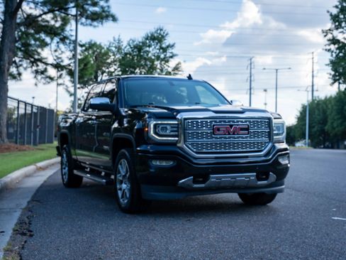 Used 2016 GMC Sierra 1500 Denali AWD/4WD image 3