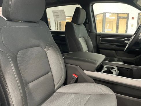 New 2026 RAM 1500 Big Horn AWD/4WD image 12
