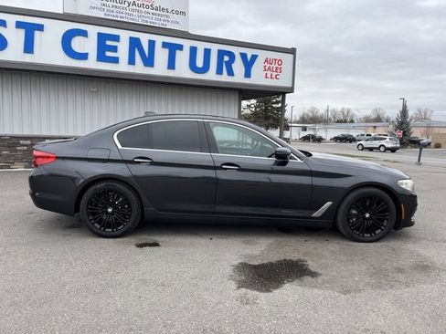Used 2018 BMW 530i w/ Premium Package image 14